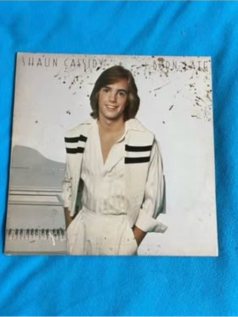 VINTAGE  SHAUN CASSIDY “BORN LATE” VINYL RECORD ALBUM